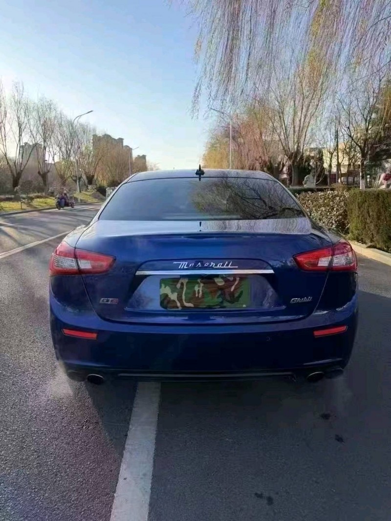 青岛17年玛莎拉蒂Ghibli5