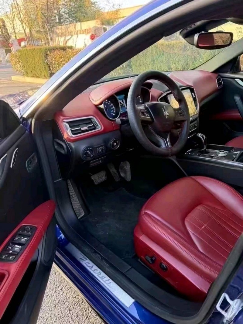 青岛17年玛莎拉蒂Ghibli8