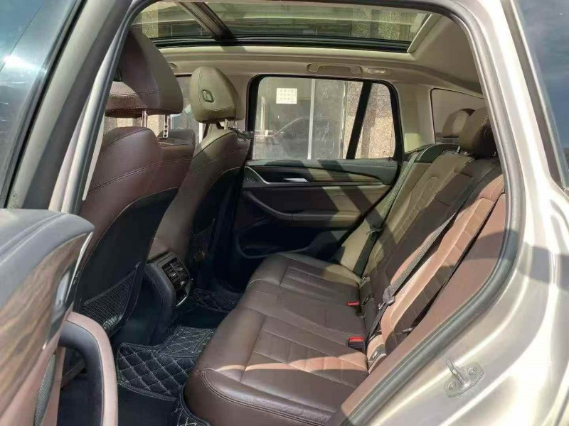 廣州19年寶馬X34