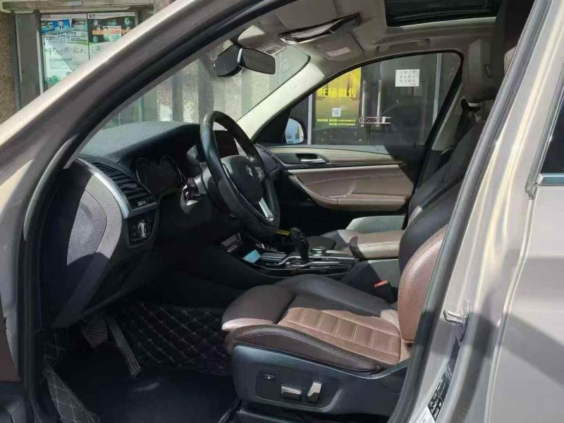 廣州19年寶馬X35