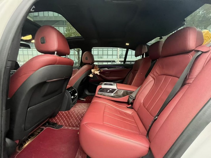 东莞20年宝马5系4