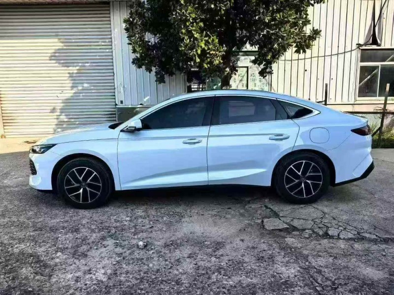 南通24年比亞迪秦8