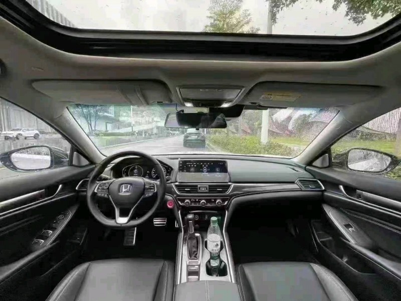 深圳23年本田雅阁5