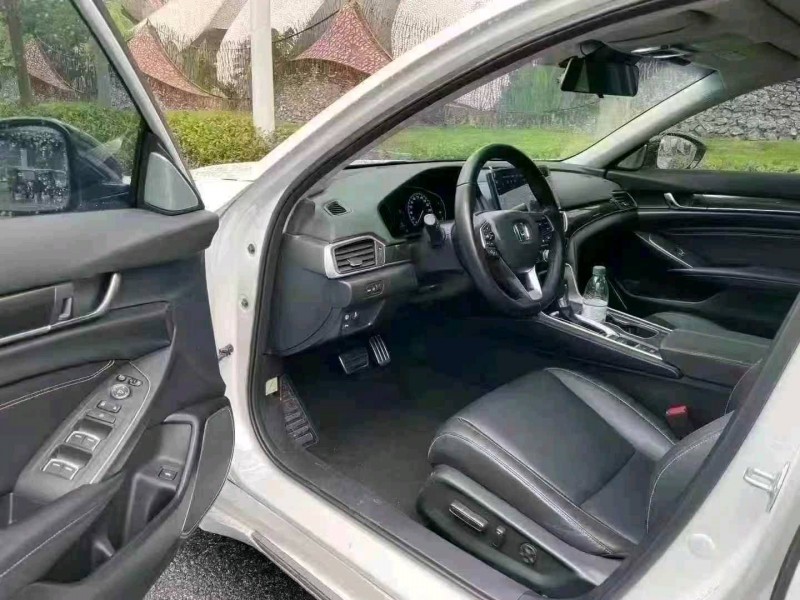 深圳23年本田雅阁6