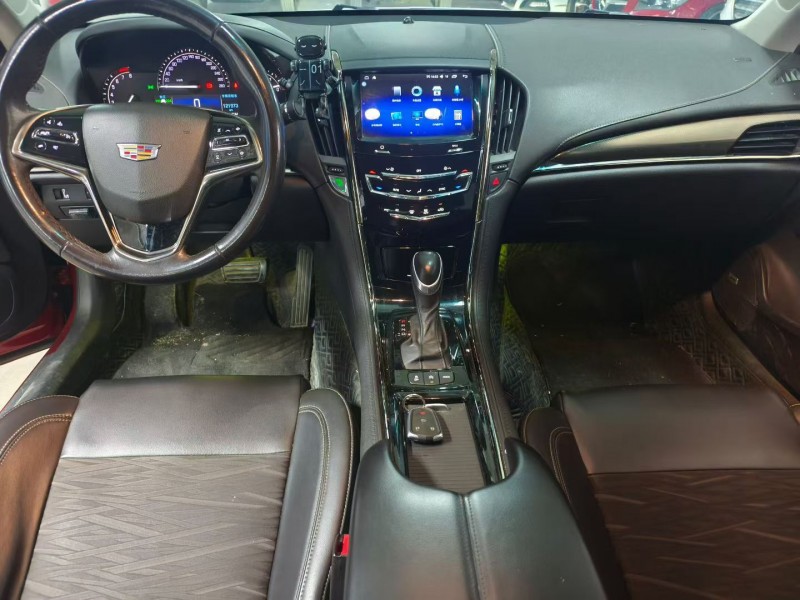 成都19年凯迪拉克ATS-L7