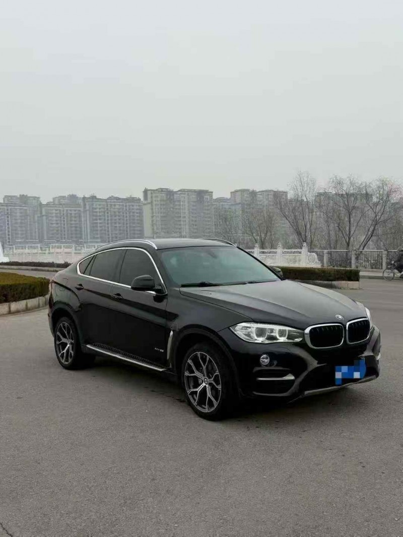 济宁16年宝马X62