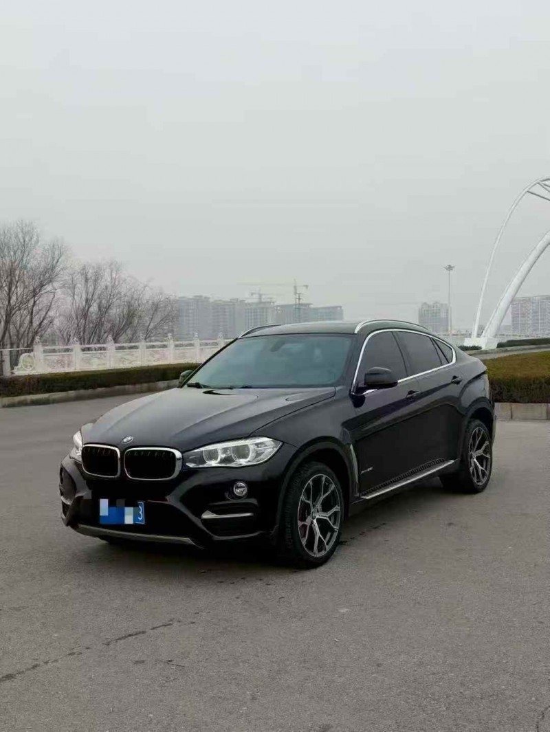 济宁16年宝马X63