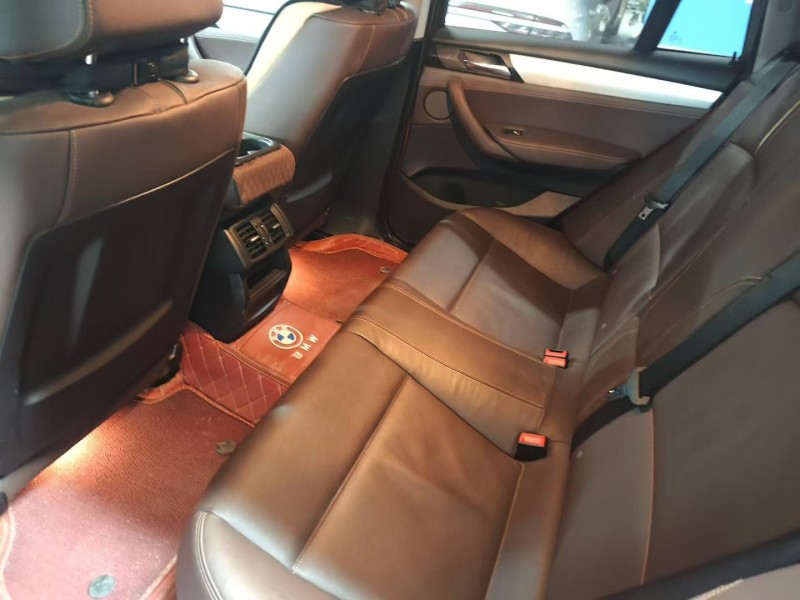 成都17年宝马X45