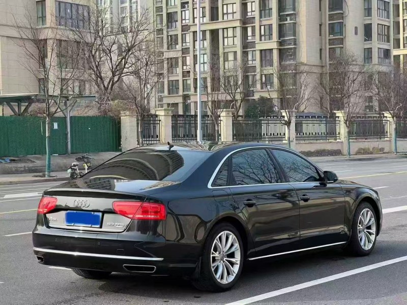 郑州14年奥迪A8L8