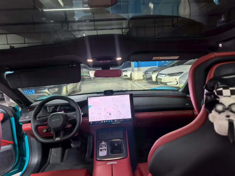 成都25年小米SU76