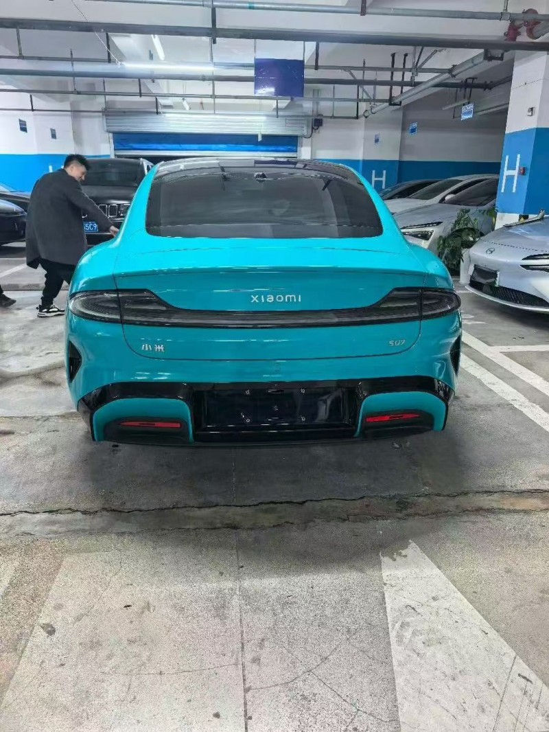 成都25年小米SU77