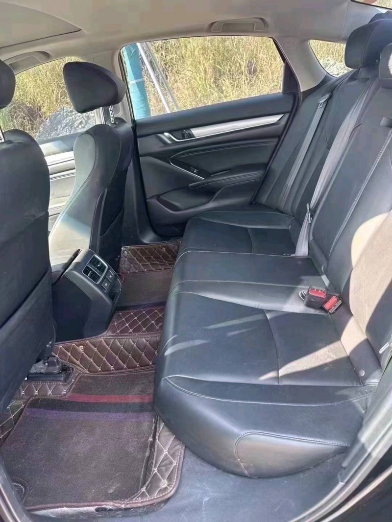 广州22年本田雅阁7