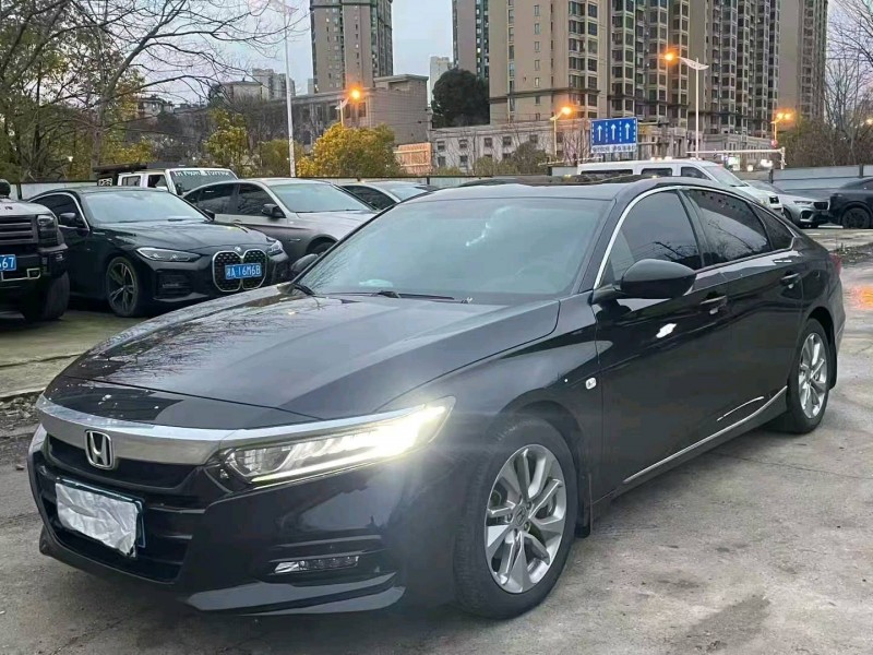 娄底20年本田雅阁3