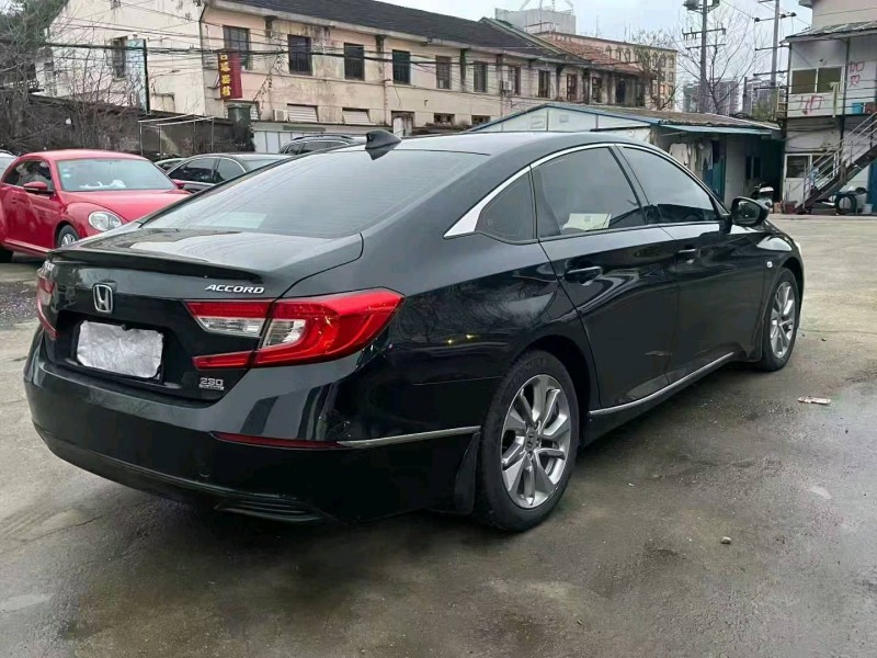 娄底20年本田雅阁8