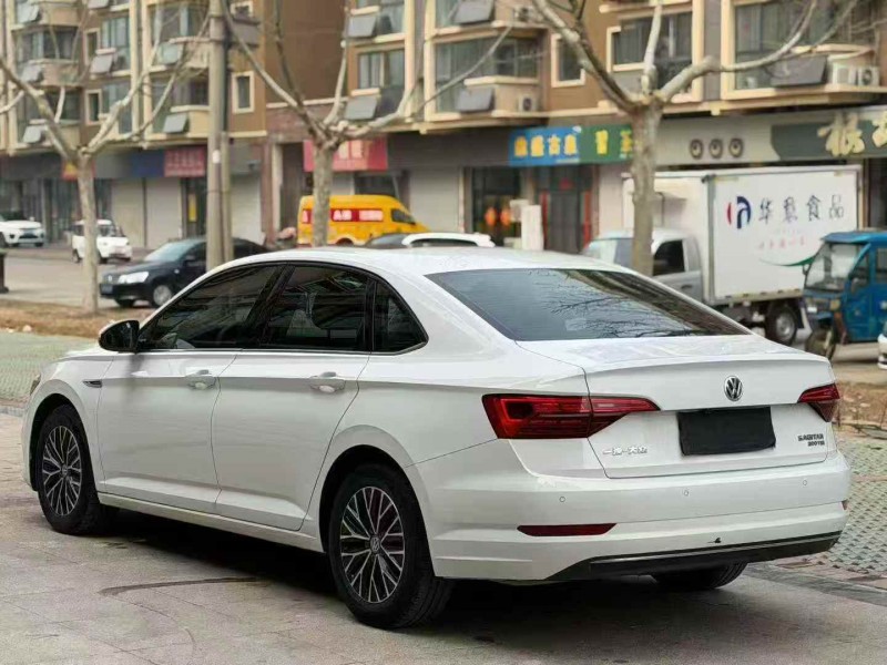 东营19年大众速腾7