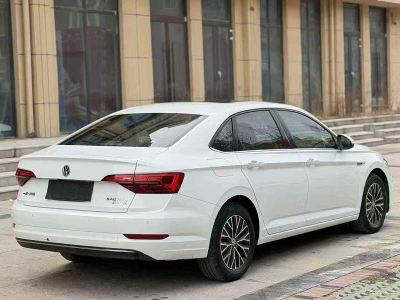 东营19年大众速腾8