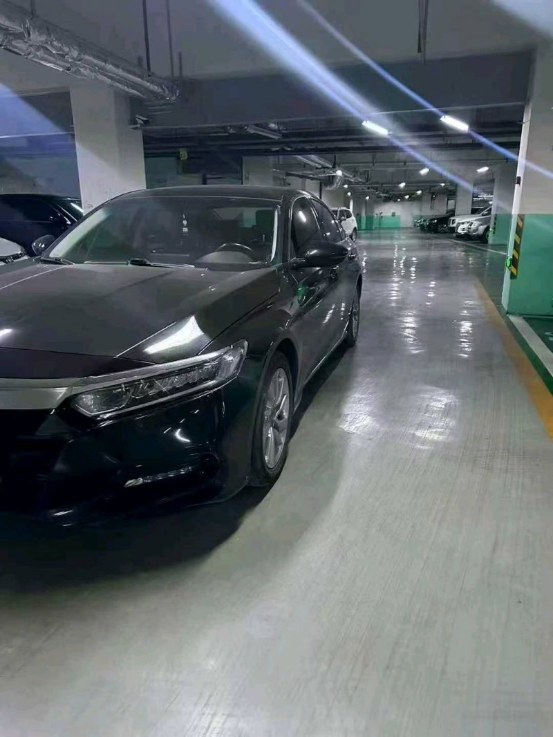 石家庄19年本田雅阁6