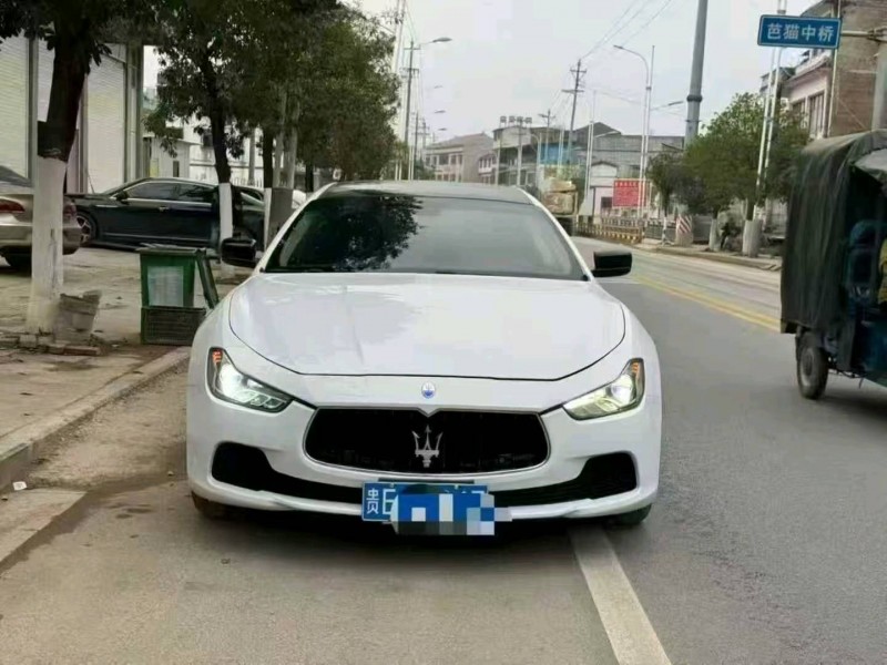 安顺16年玛莎拉蒂Ghibli1