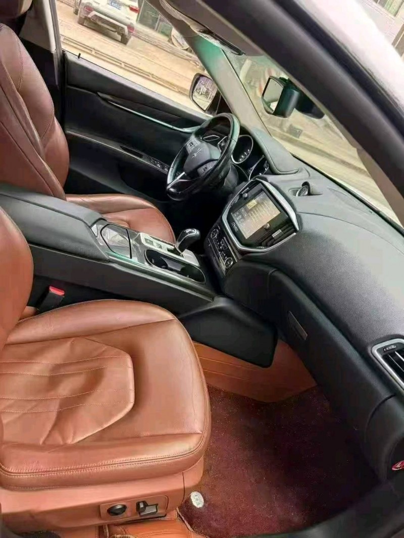 安顺16年玛莎拉蒂Ghibli8