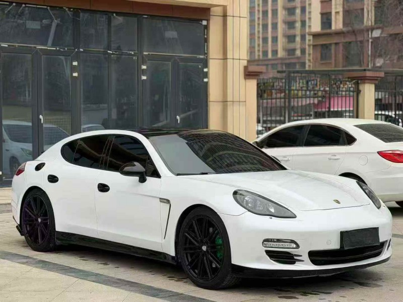 潍坊12年保时捷帕拉梅拉3