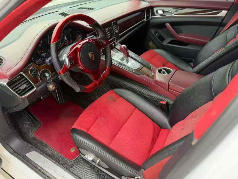 潍坊12年保时捷帕拉梅拉4