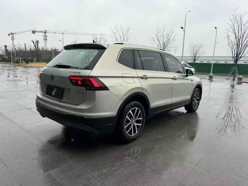 连云港18年大众途观7