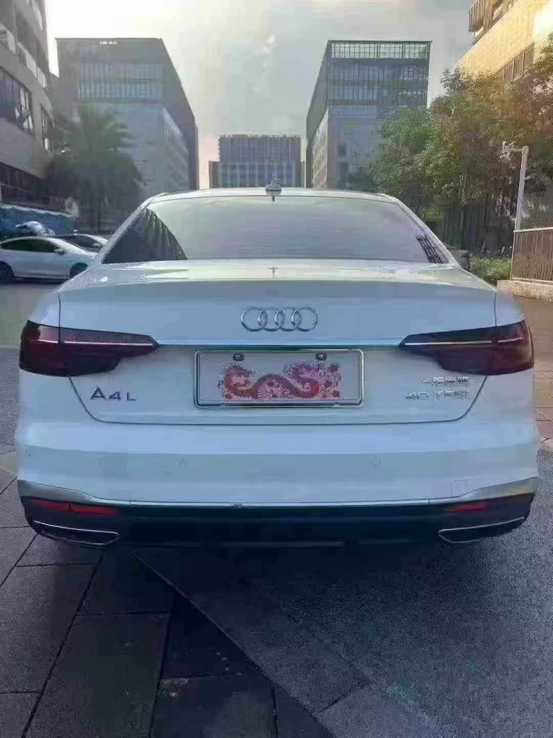 佛山22年奥迪A4L9