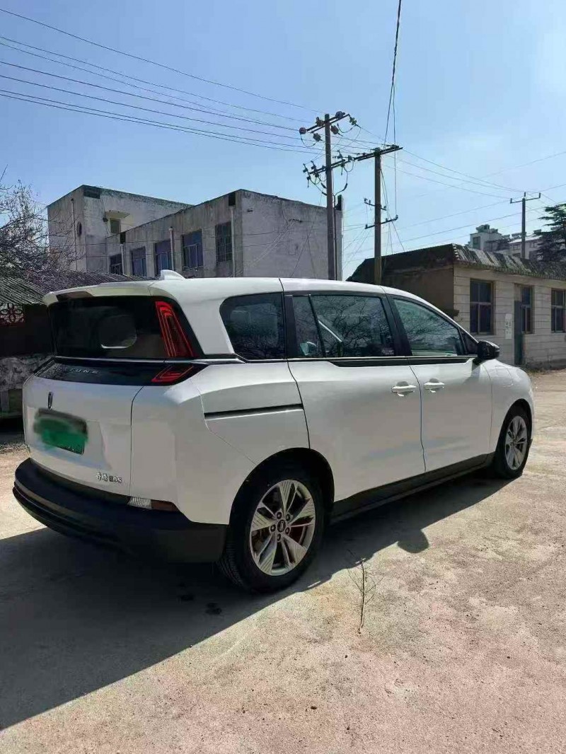 枣庄24年奔腾nat6