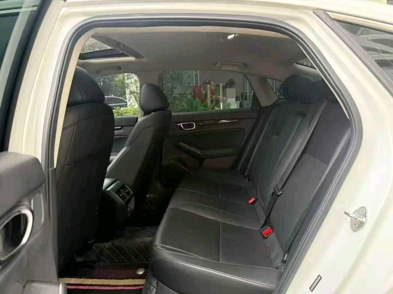 广州23年本田型格5