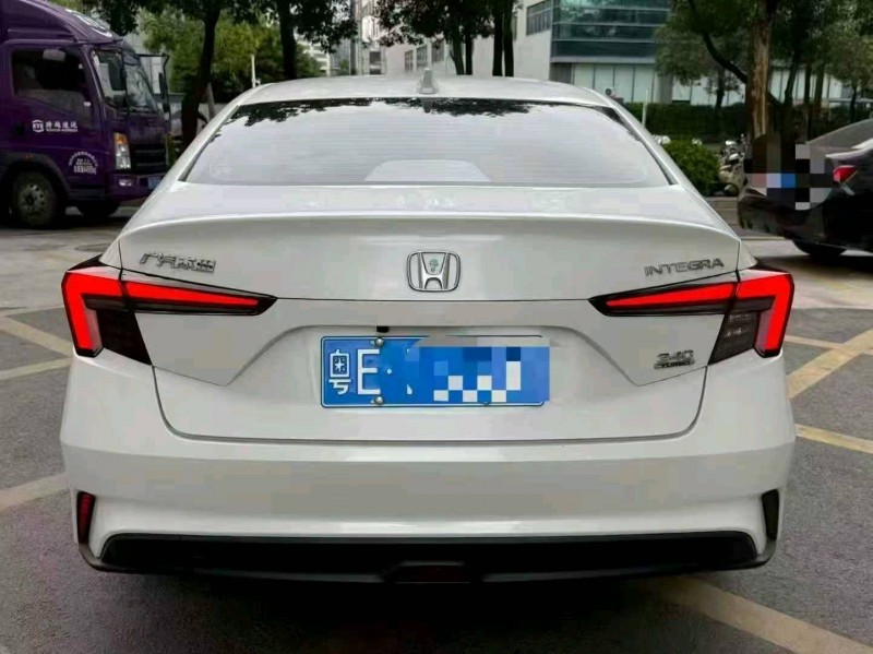 广州23年本田型格9