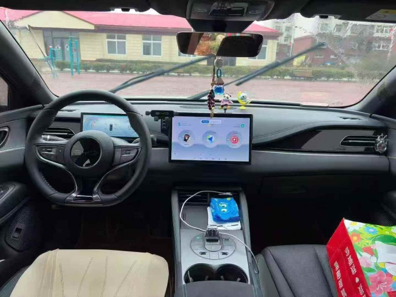 东营24年比亚迪海豹6