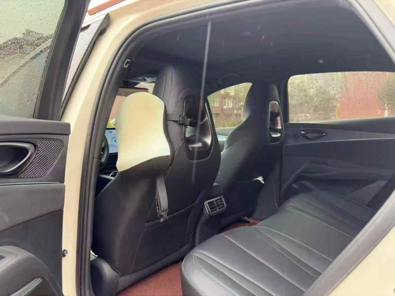 东营24年比亚迪海豹7