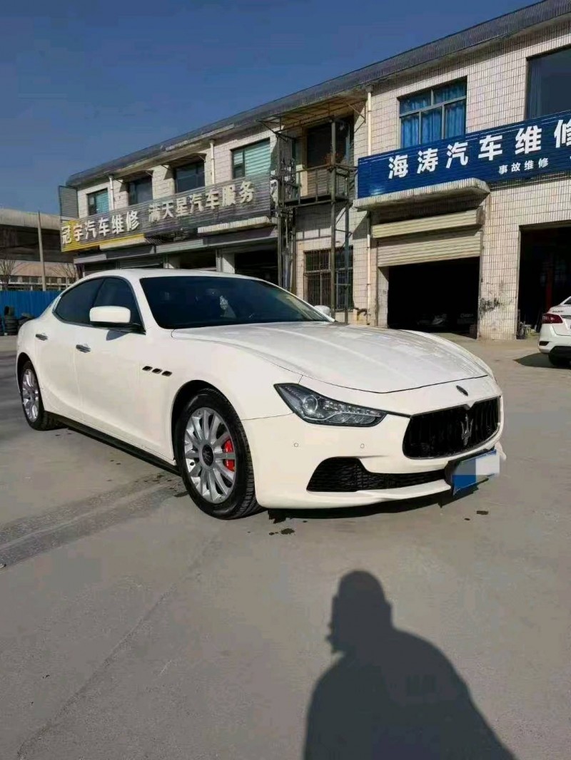 青岛15年玛莎拉蒂Ghibli2