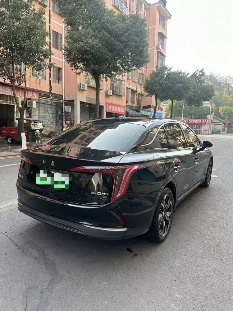 邵阳22年红旗E-QM56