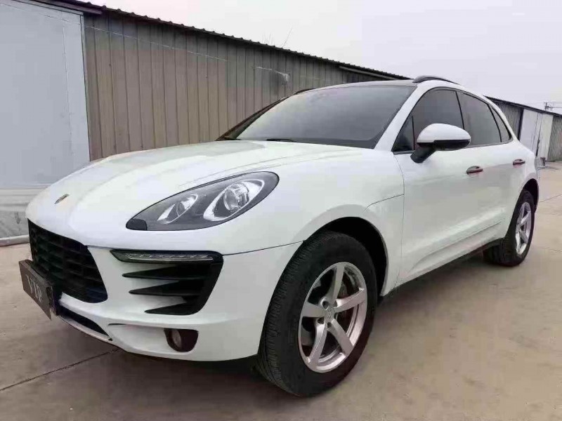 济宁17年保时捷Macan2