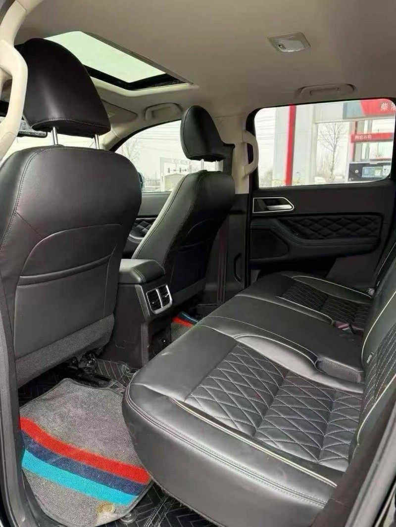 張家口21年長城汽車炮 皮卡6