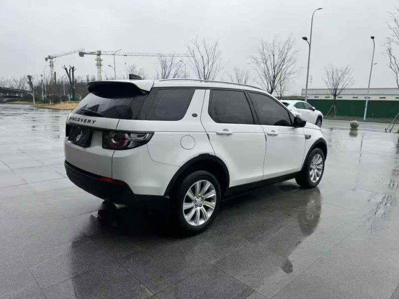 苏州19年路虎发现神行8