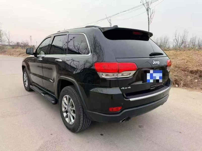 保定16年Jeep大切诺基7