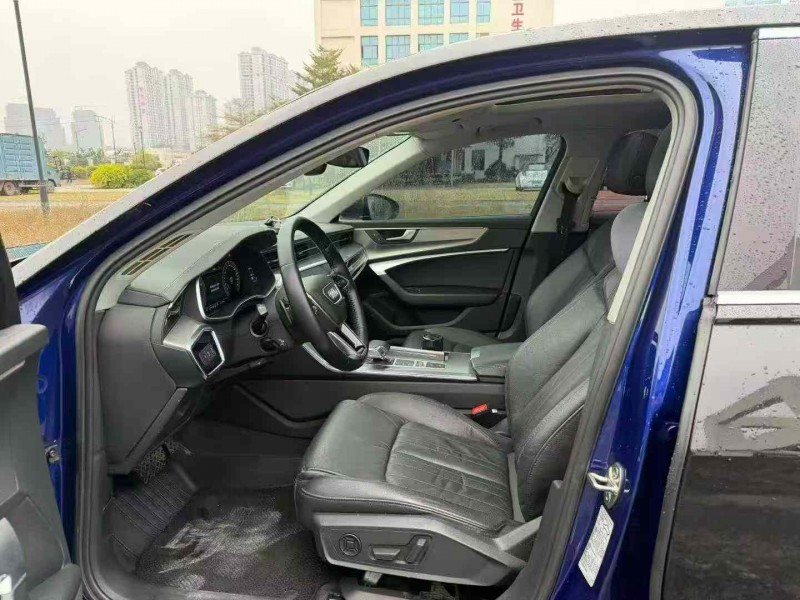 南宁19年奥迪A6L4