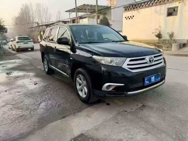 新乡14年丰田汉兰达3