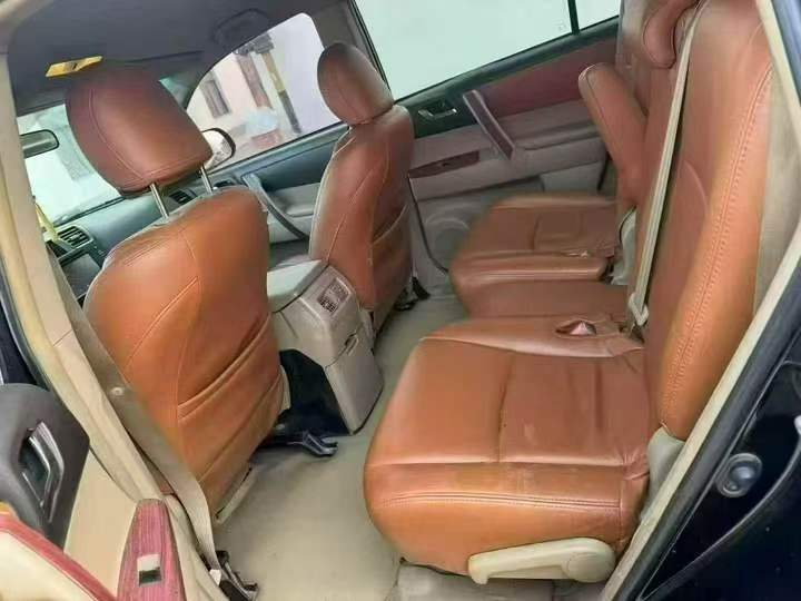 新乡14年丰田汉兰达5