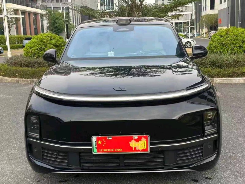 广州24年理想L81