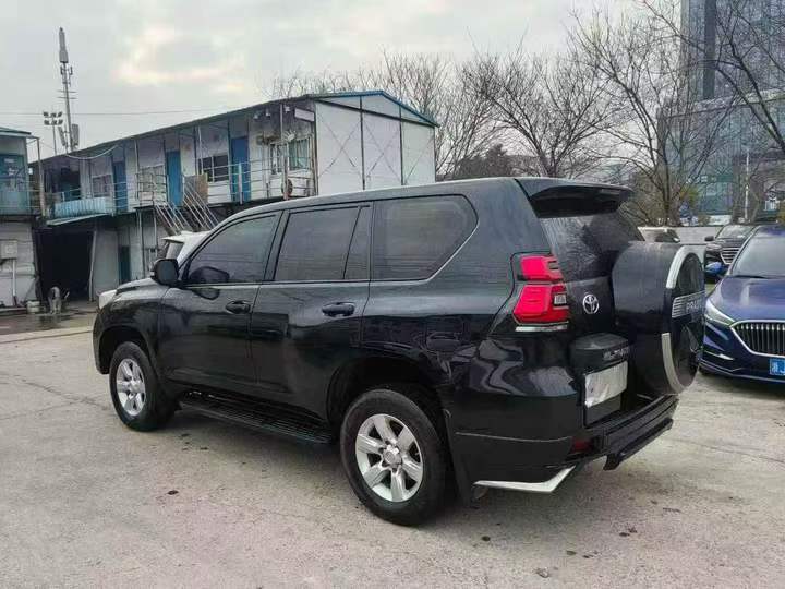 衡阳17年丰田普拉多7