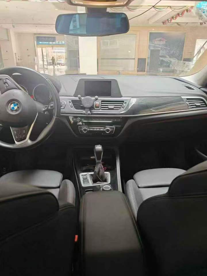 安庆18年宝马1系5