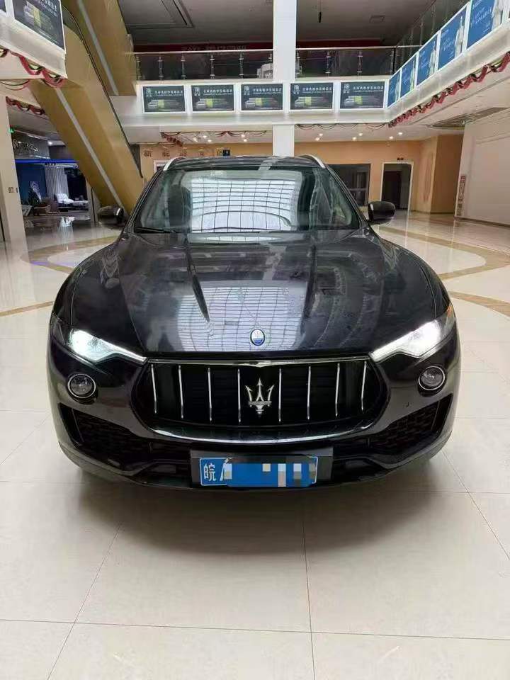 蚌埠17年玛莎拉蒂Levante1