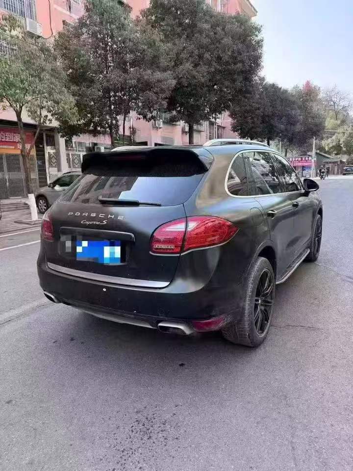 张家界14年保时捷Macan7