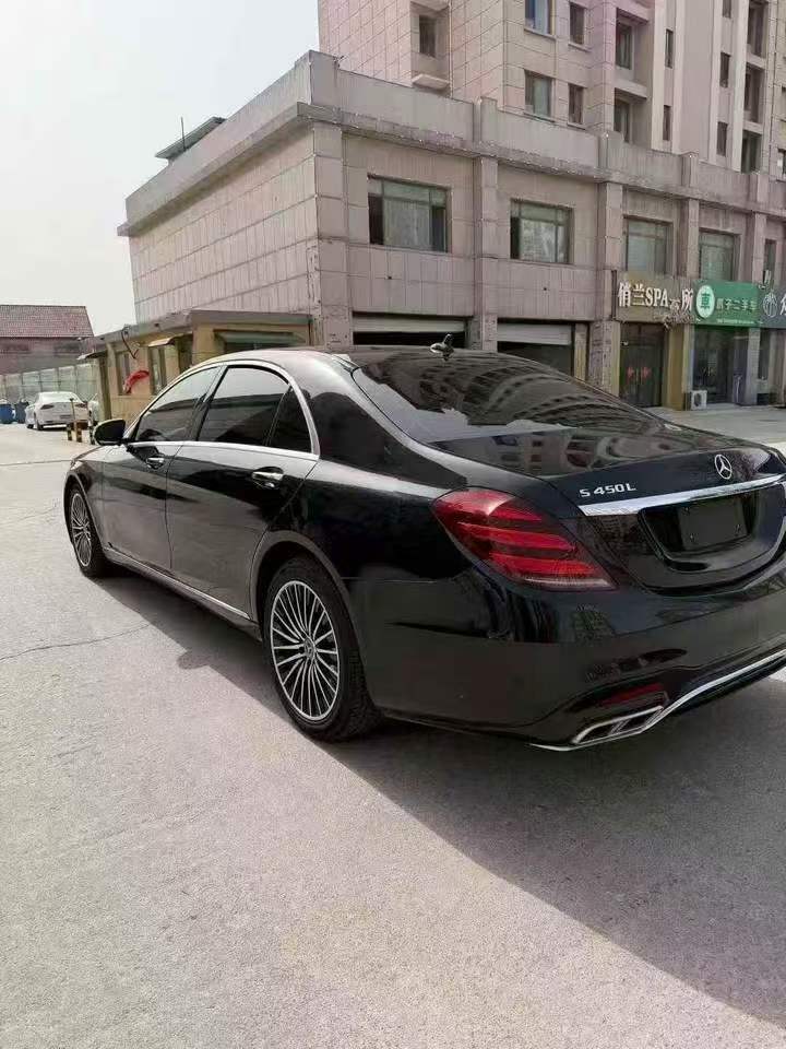 济宁18年奔驰S7