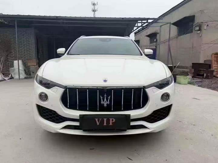 济宁19年玛莎拉蒂Levante1