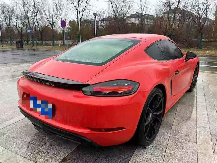 鄂州19年保时捷7185