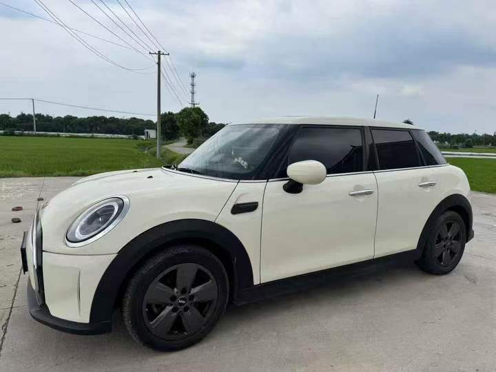 南通22年寶馬迷你3